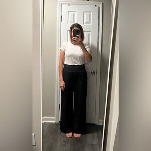 Lou and Grey Women’s wide leg Black pant